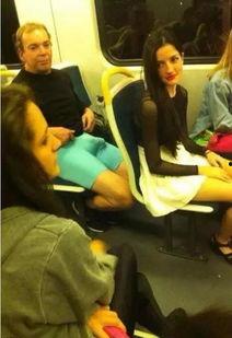 国产技校双飞门视频